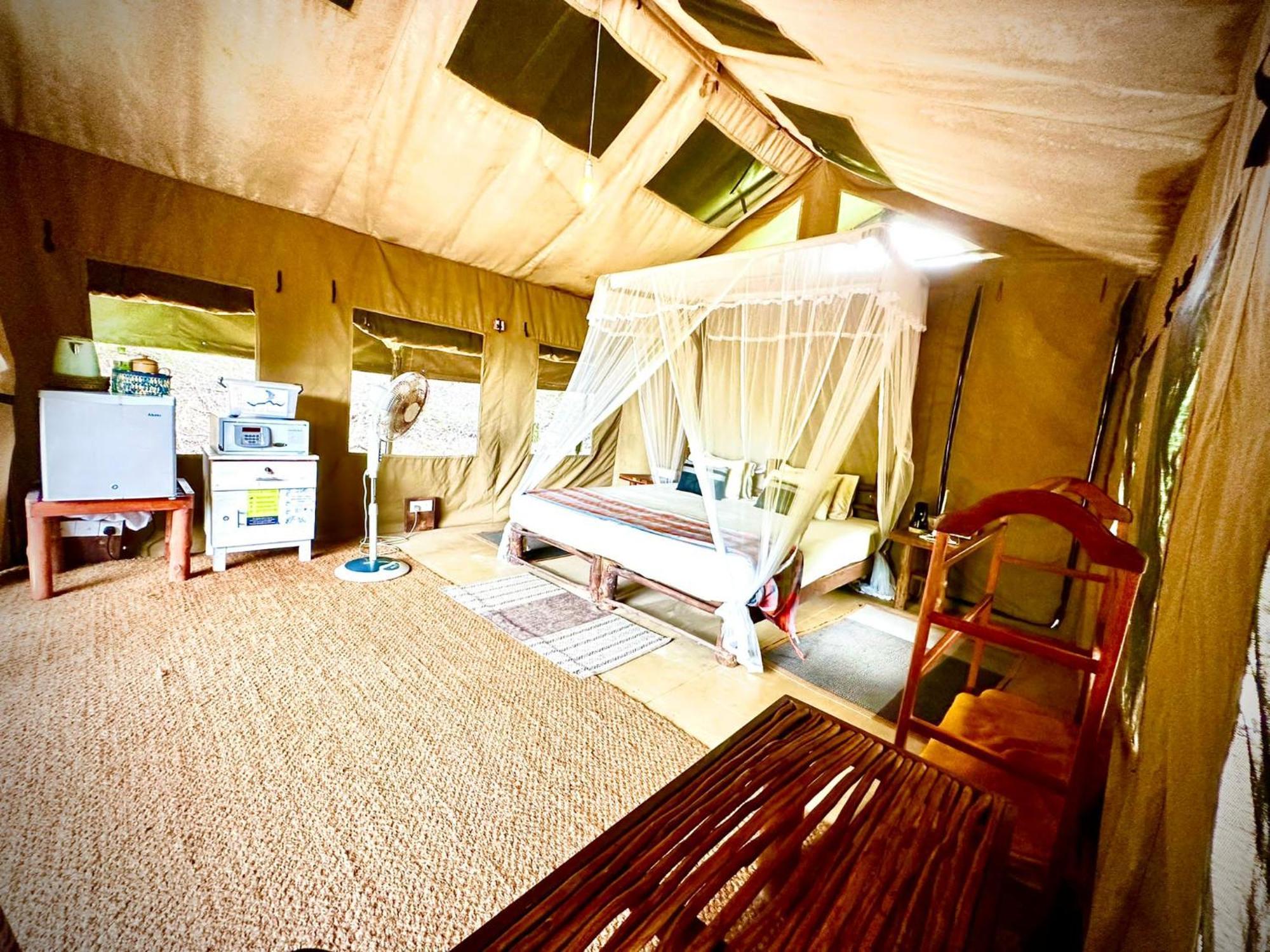 Back Of Beyond Dune Camp Яла Екстер'єр фото