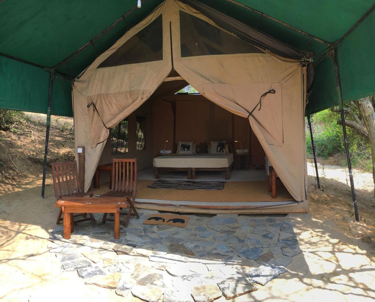 Back Of Beyond Dune Camp Яла Екстер'єр фото